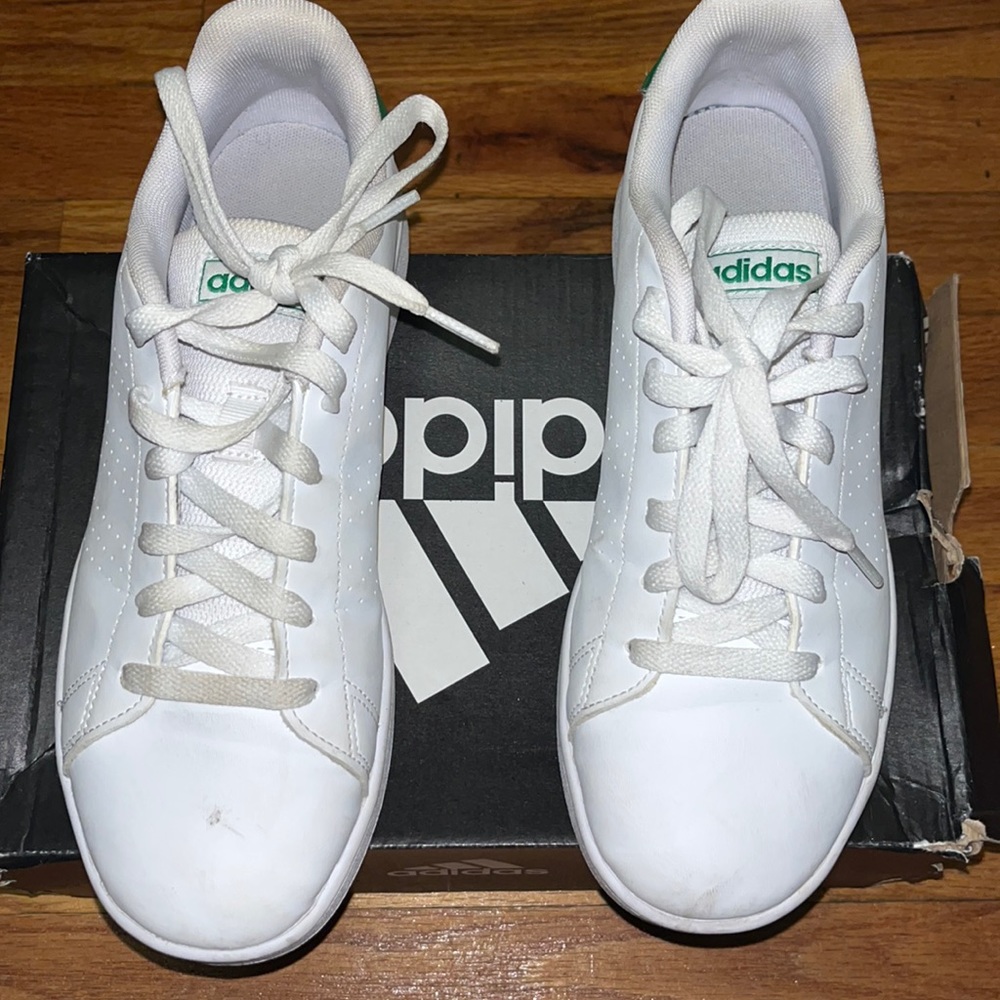 Adidas advantage K size 5 grade school